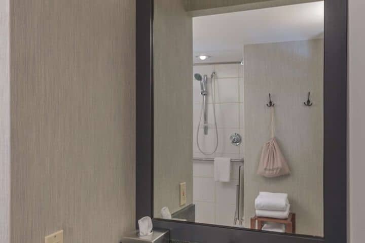 Room 30 of 56