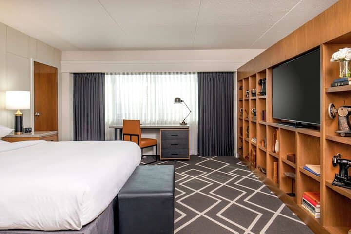 Room 19 of 56